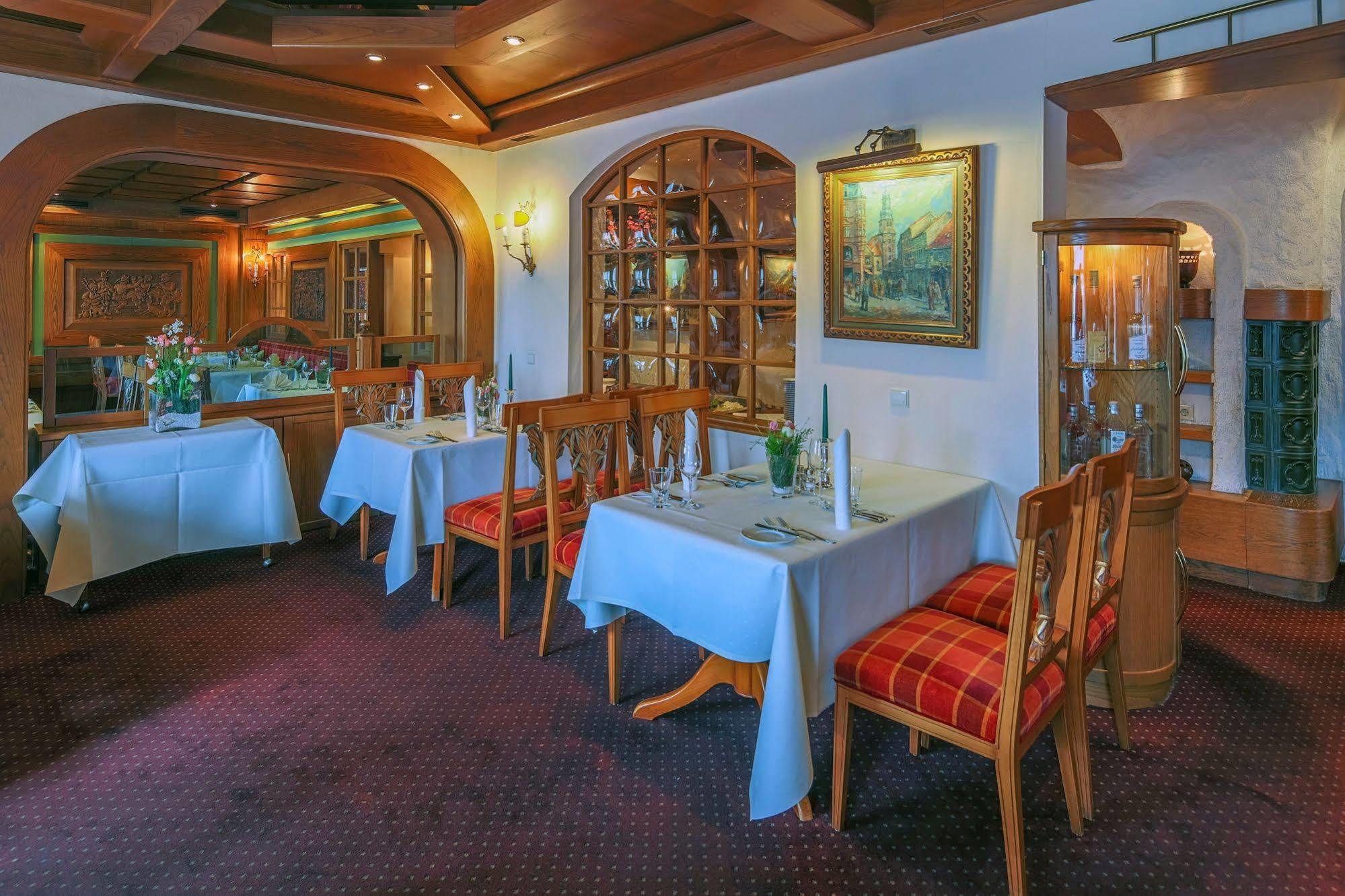 Hotel-Restaurant Kunz Pirmasens Exterior foto